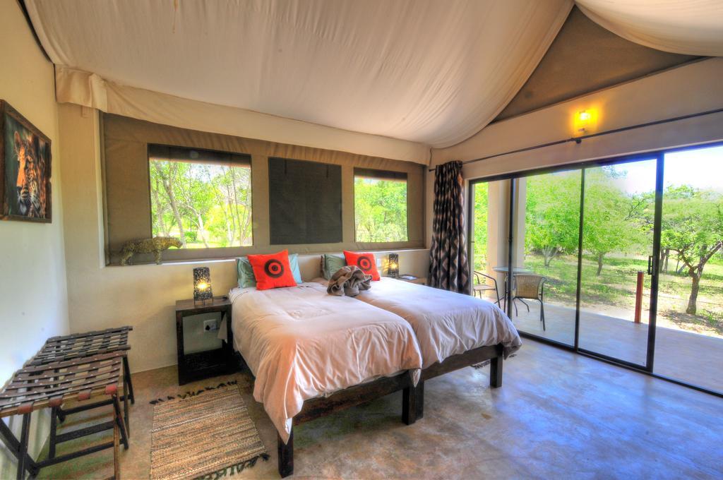 Cheetah Paw Eco Lodge Guernsey Nature Reserve Экстерьер фото